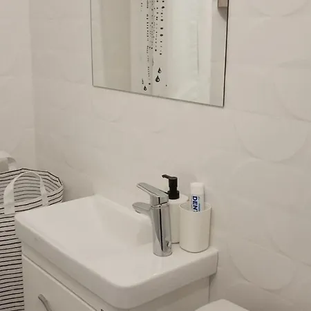 Zlatovo Stan Na Dan *